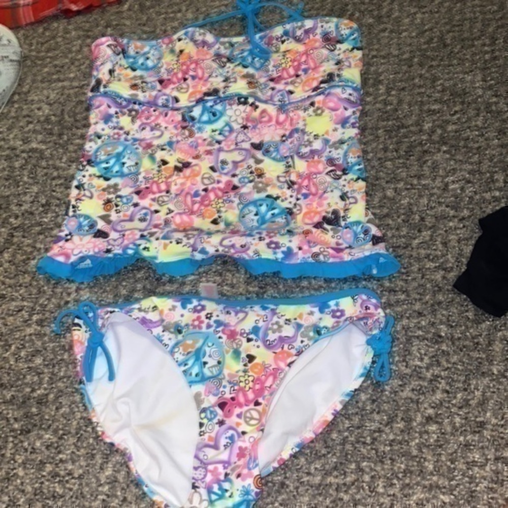 Swim suit